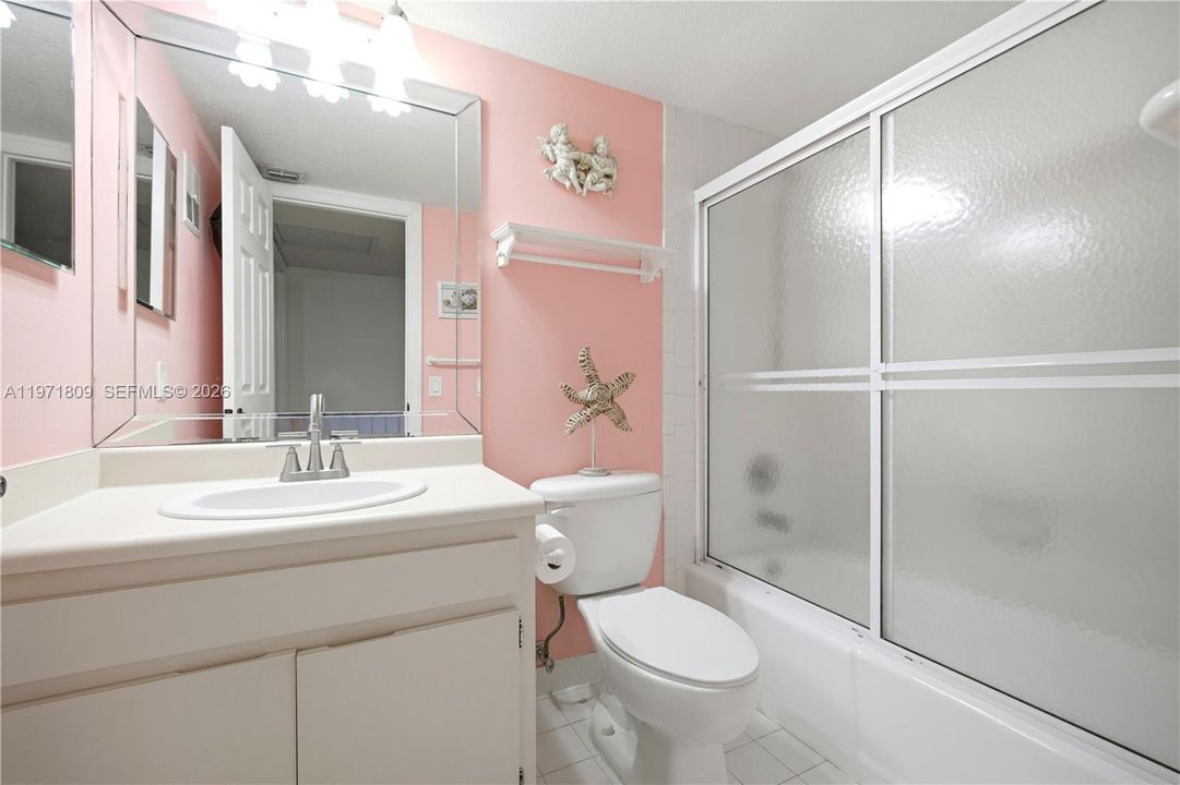 For Sale: $495,000 (3 beds, 3 baths, 1686 Square Feet)