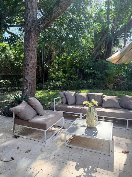 For Rent: $3,800 (2 beds, 2 baths, 1504 Square Feet)