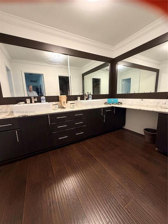 For Rent: $3,800 (2 beds, 2 baths, 1504 Square Feet)