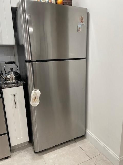 Active With Contract: $109,998 (2 beds, 2 baths, 927 Square Feet)