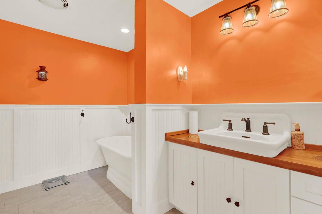 306_Edgewater-25