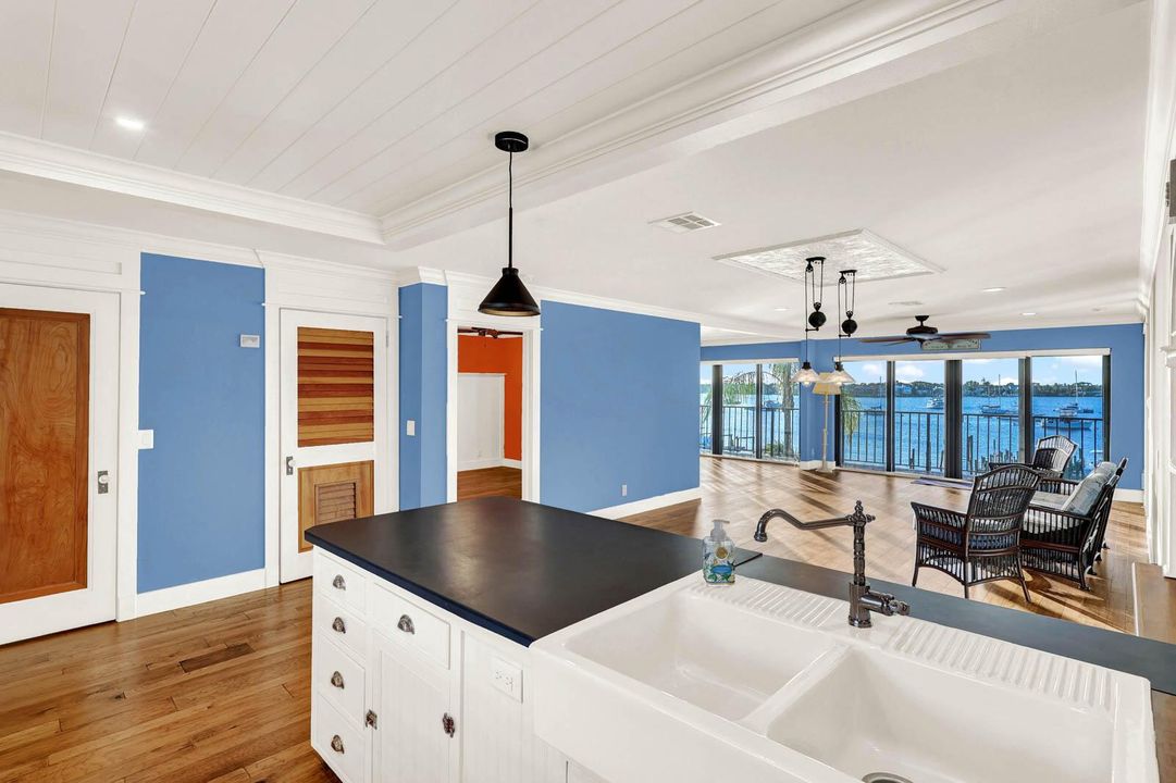 306_Edgewater-11