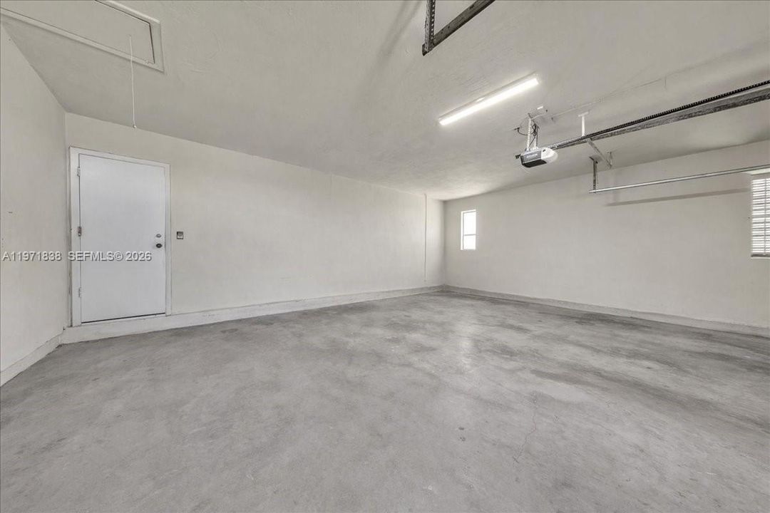 For Sale: $1,250,000 (4 beds, 2 baths, 2622 Square Feet)