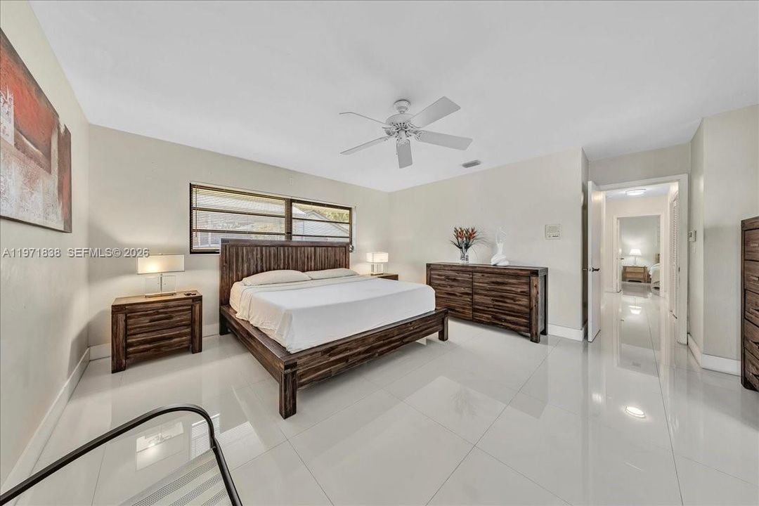 For Sale: $1,250,000 (4 beds, 2 baths, 2622 Square Feet)