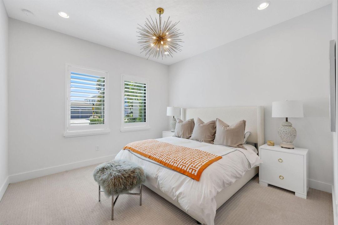 Oversized Guest Room
