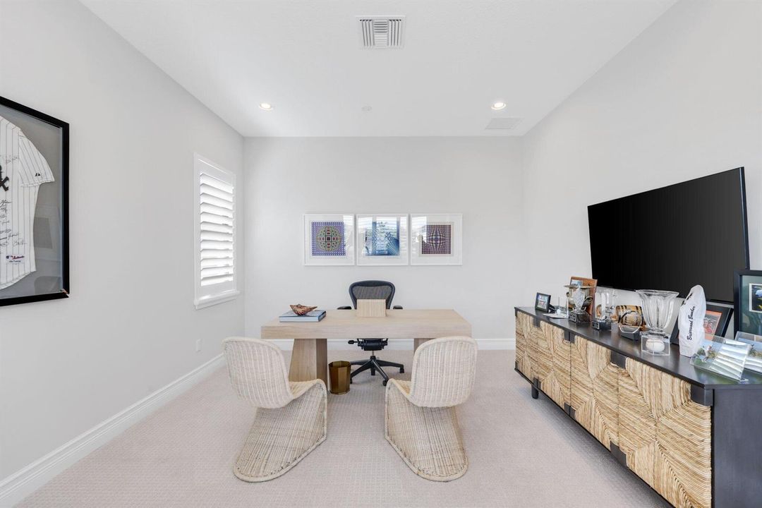 Movie Theater/Office/Flex