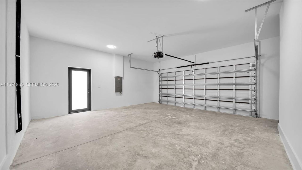 Recientemente alquilado: $1,800 (3 camas, 2 baños, 0 Pies cuadrados)