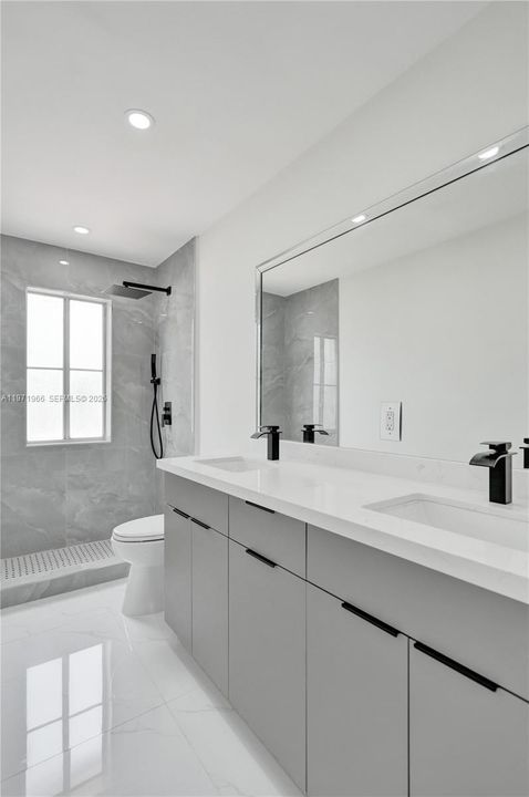 2nd Floor Bathroom