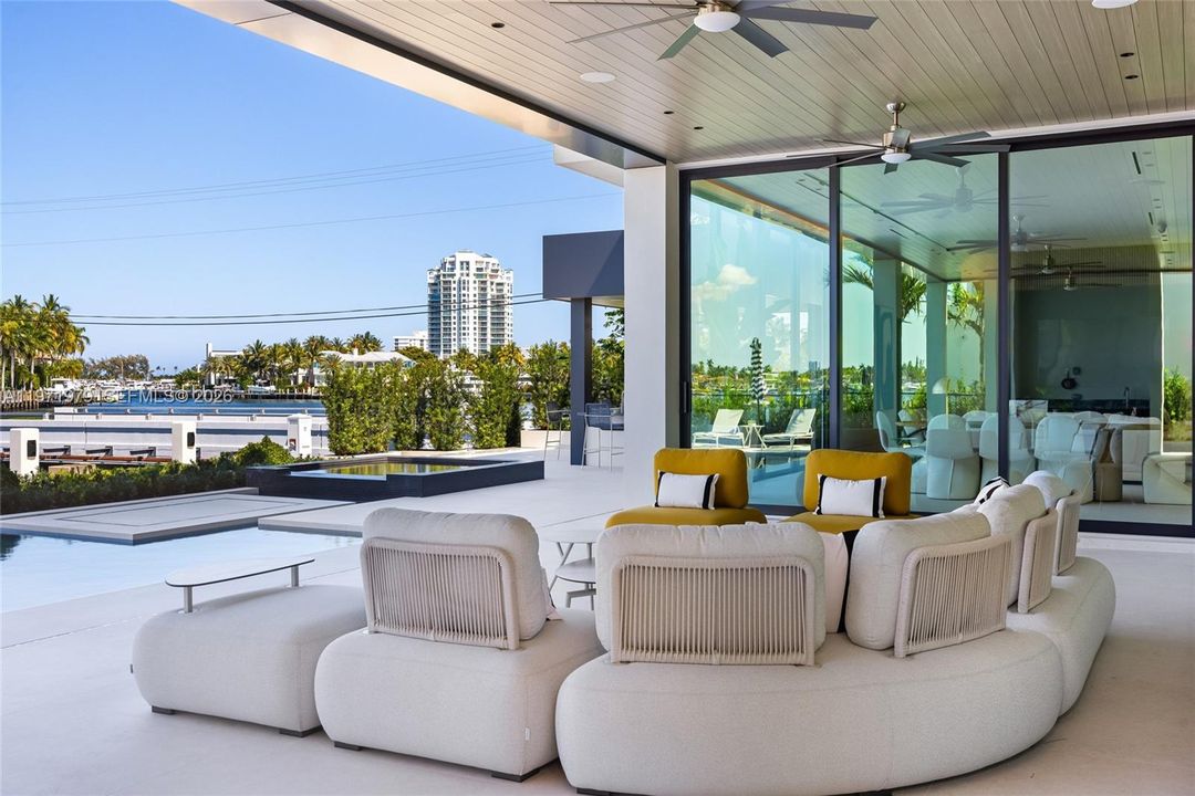 En Venta: $24,900,000 (6 camas, 7 baños, 9135 Pies cuadrados)