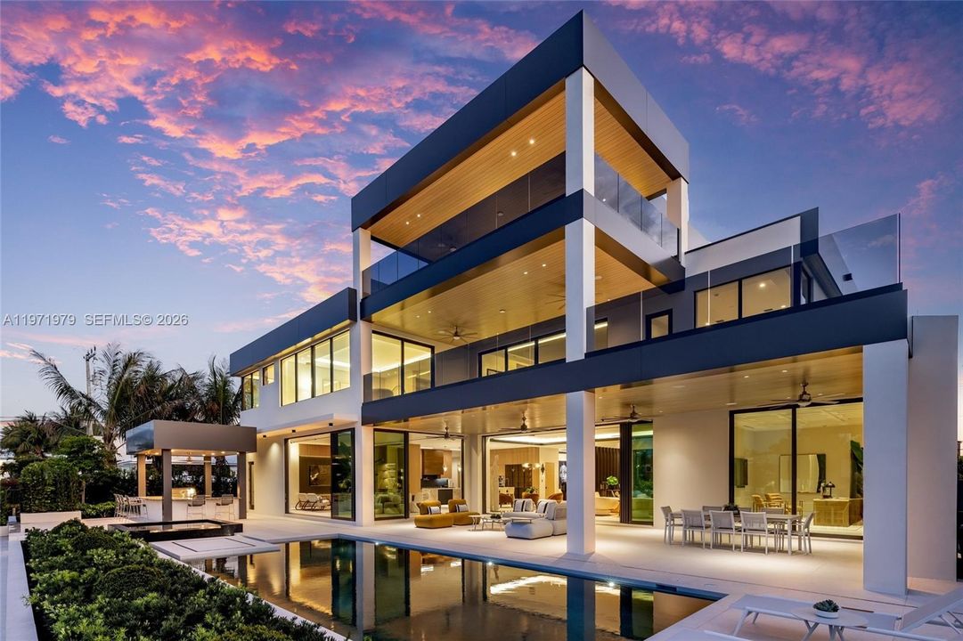En Venta: $24,900,000 (6 camas, 7 baños, 9135 Pies cuadrados)