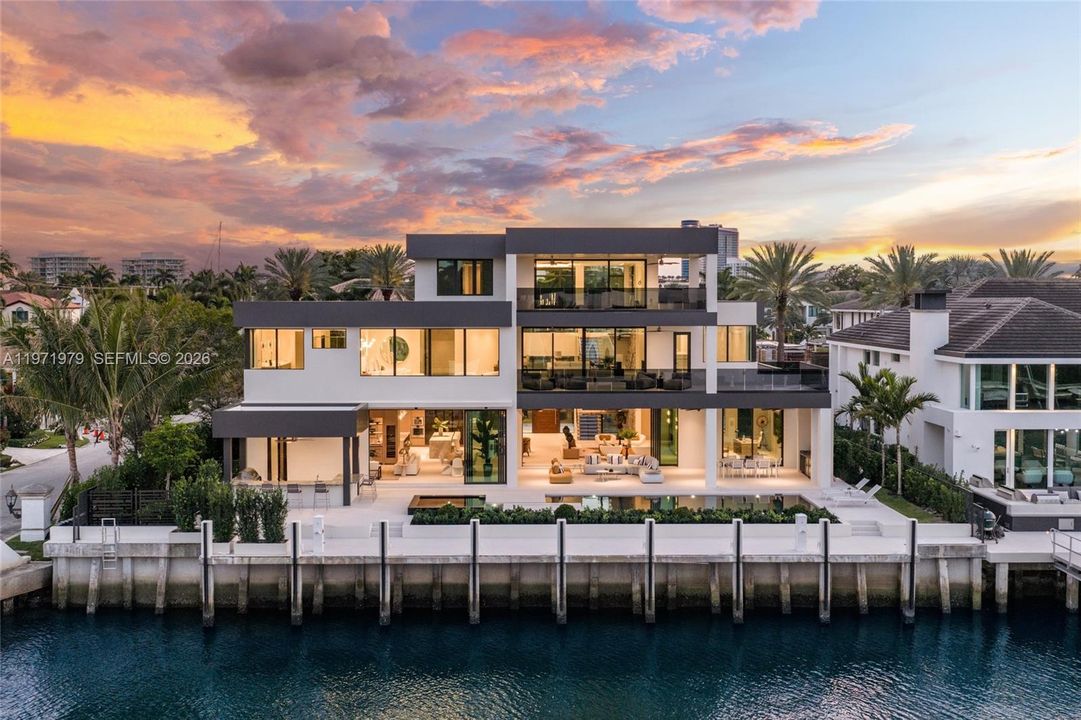 En Venta: $24,900,000 (6 camas, 7 baños, 9135 Pies cuadrados)