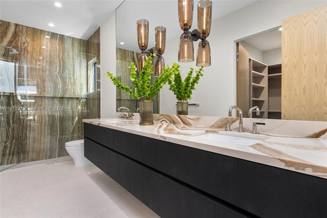 En Venta: $24,900,000 (6 camas, 7 baños, 9135 Pies cuadrados)