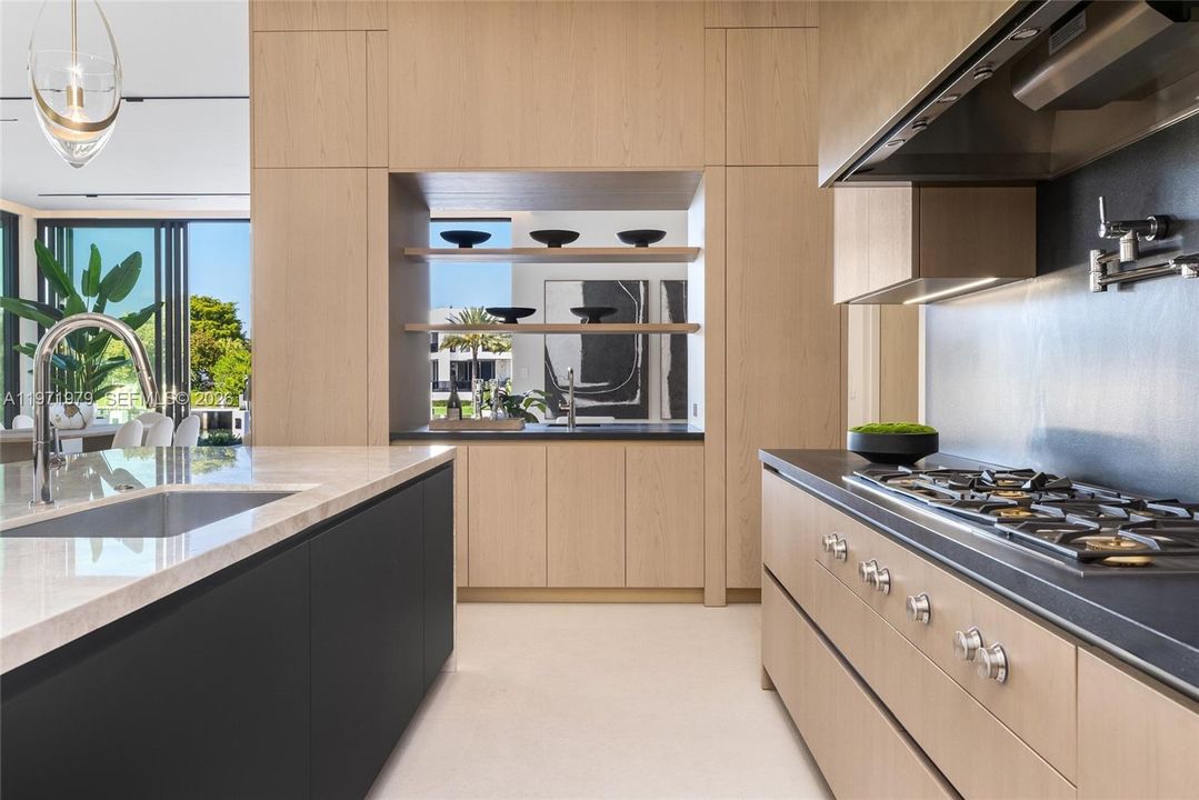 En Venta: $24,900,000 (6 camas, 7 baños, 9135 Pies cuadrados)