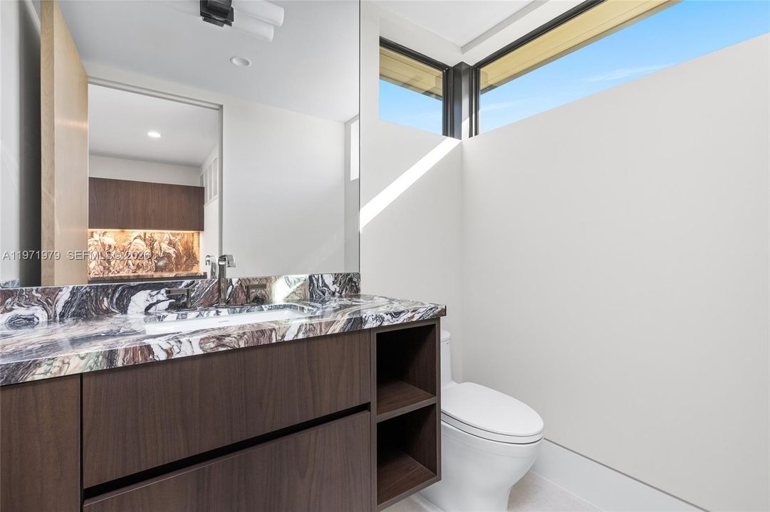 En Venta: $24,900,000 (6 camas, 7 baños, 9135 Pies cuadrados)