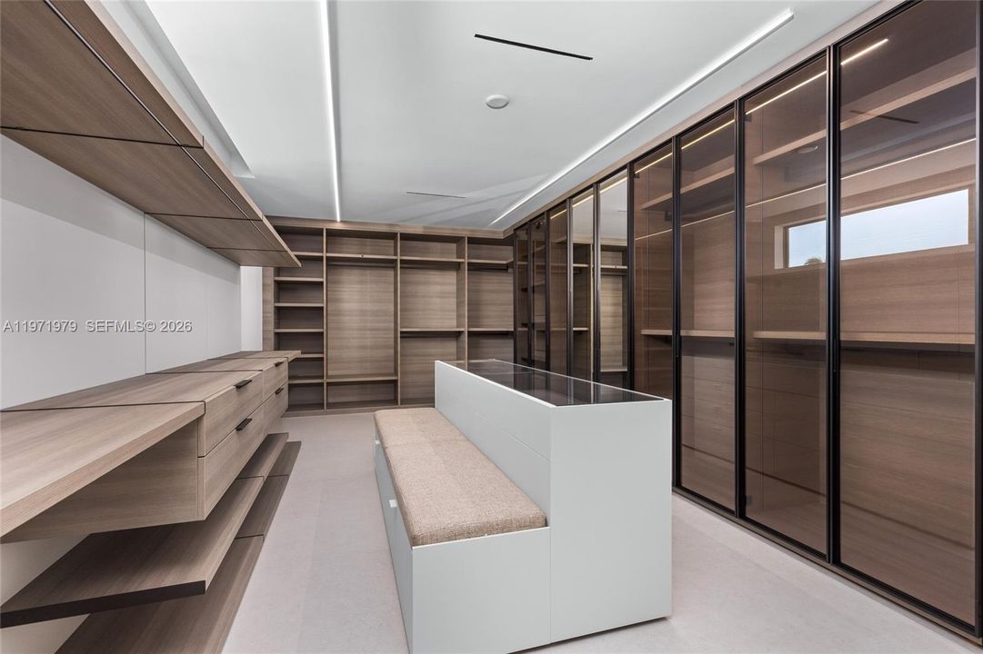 En Venta: $24,900,000 (6 camas, 7 baños, 9135 Pies cuadrados)