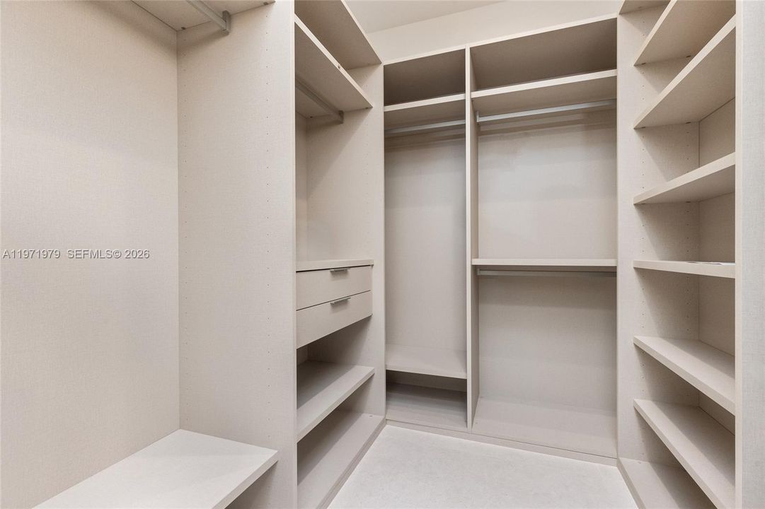 En Venta: $24,900,000 (6 camas, 7 baños, 9135 Pies cuadrados)