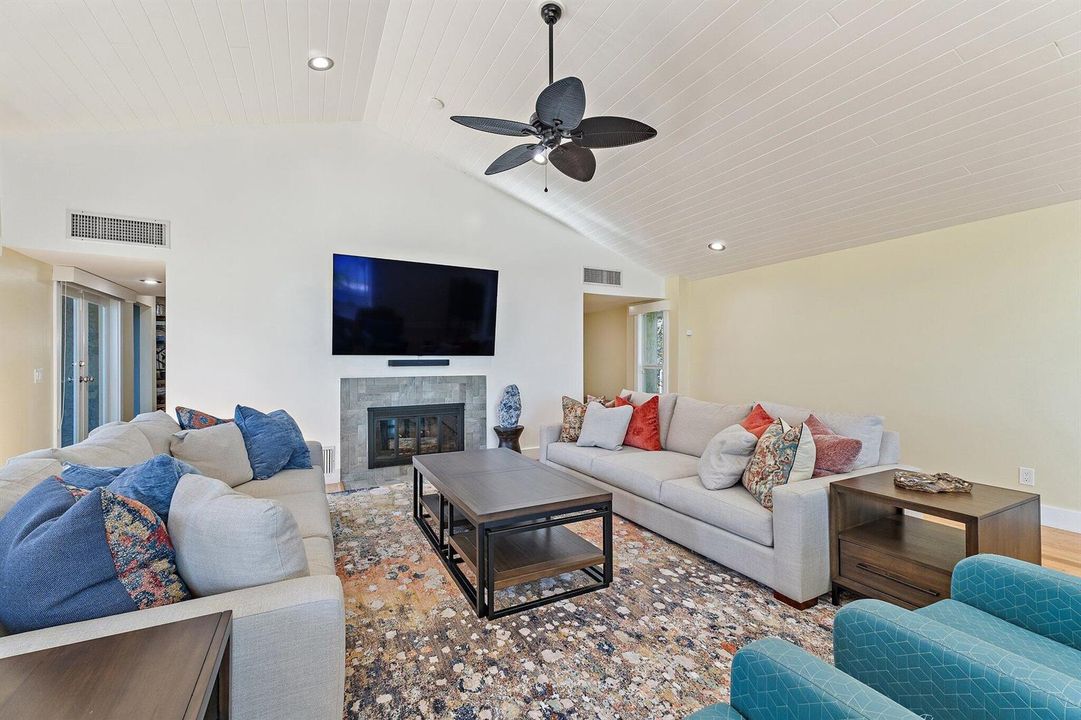 056-2315SIndianRiverDr-FortPierce-SMALL