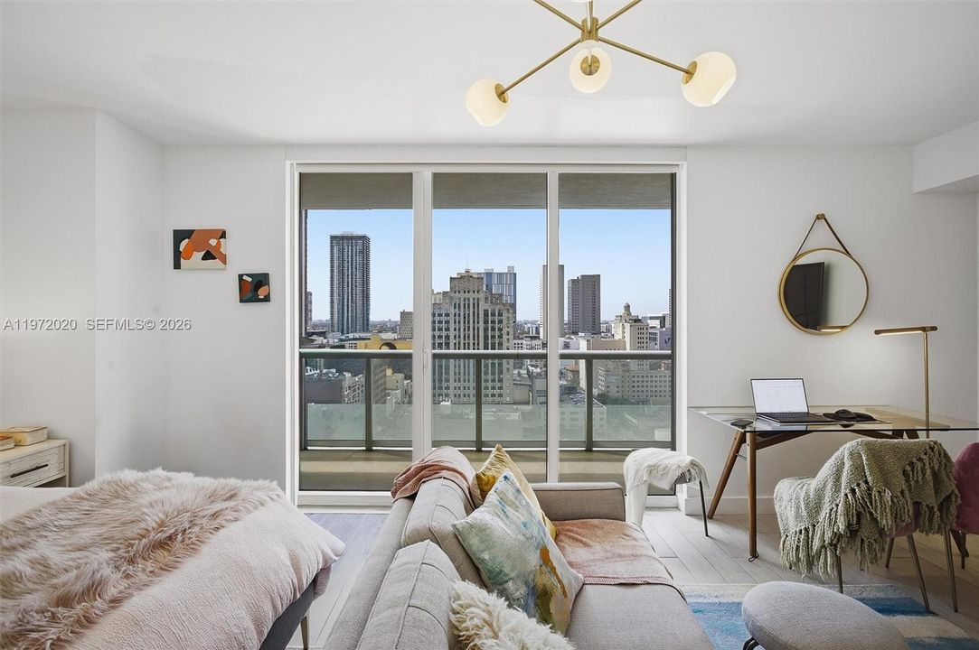 For Sale: $360,000 (0 beds, 1 baths, 567 Square Feet)