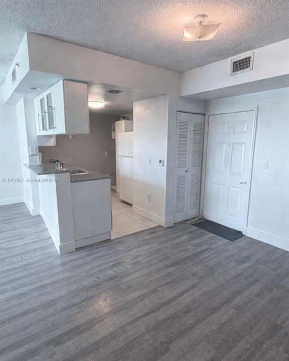 En Venta: $380,000 (1 camas, 1 baños, 749 Pies cuadrados)