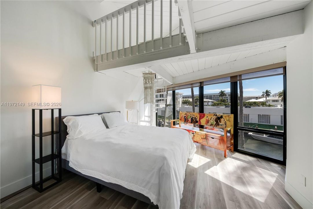 For Sale: $1,125,000 (2 beds, 2 baths, 1806 Square Feet)