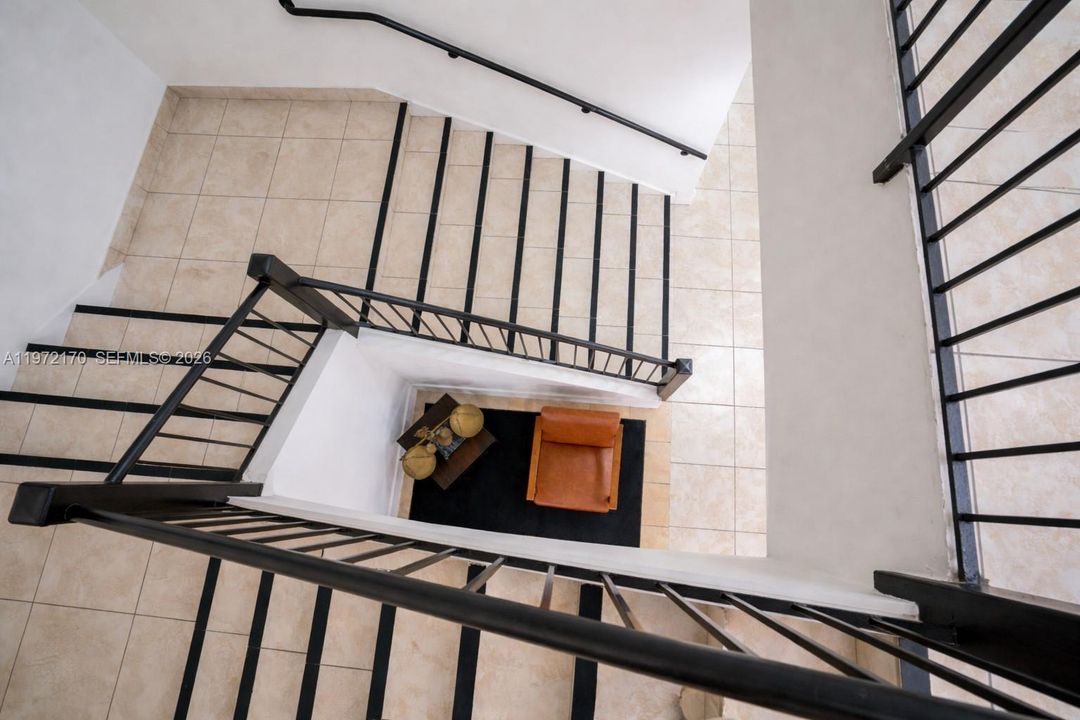 В аренду: $8,000 (0 спален, 0 ванн, 0 Квадратных фут)