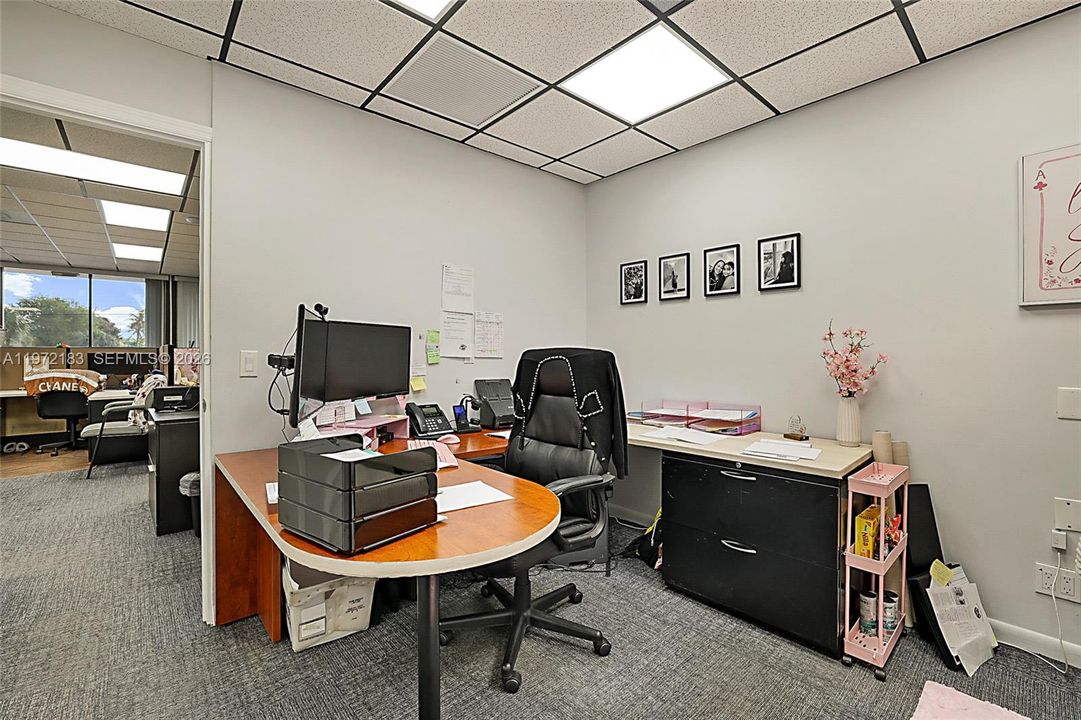 На продажу: $2,200,000 (0 спален, 0 ванн, 0 Квадратных фут)