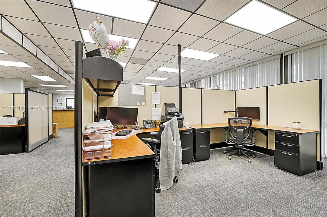 На продажу: $2,200,000 (0 спален, 0 ванн, 0 Квадратных фут)