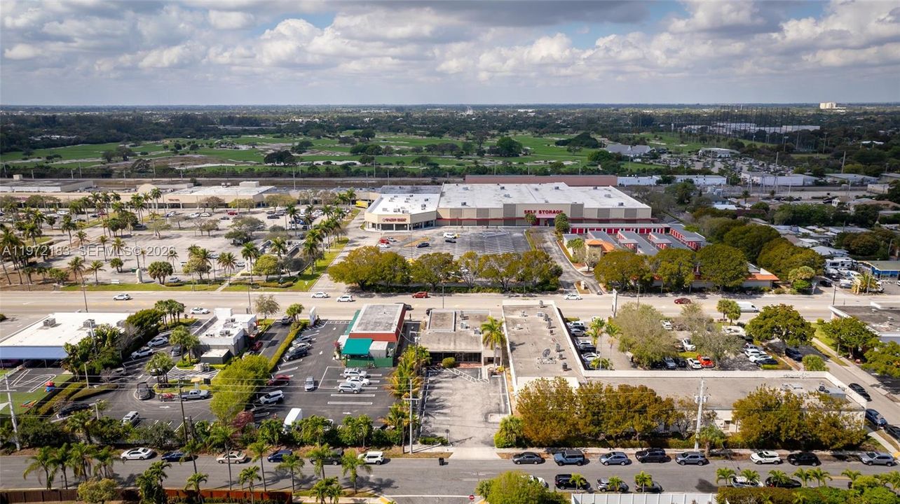 На продажу: $2,200,000 (0 спален, 0 ванн, 0 Квадратных фут)