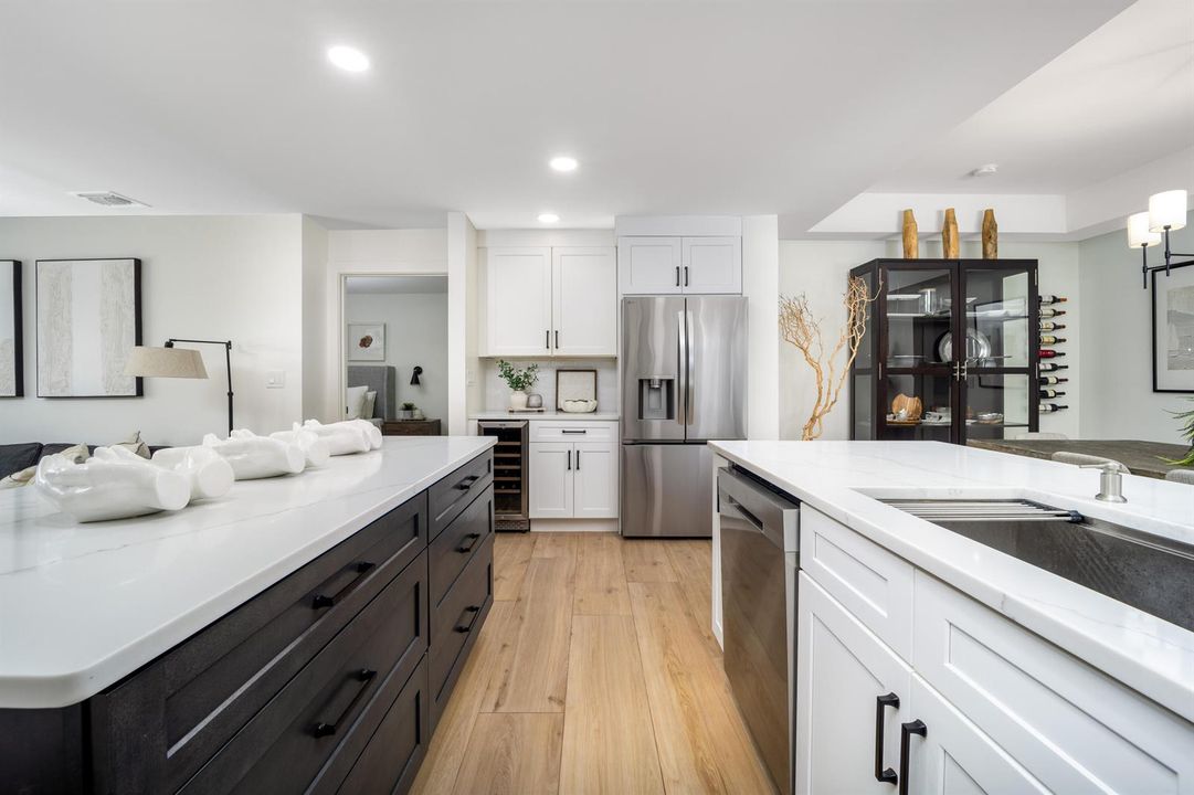 247 SW Riverway Blvd-19