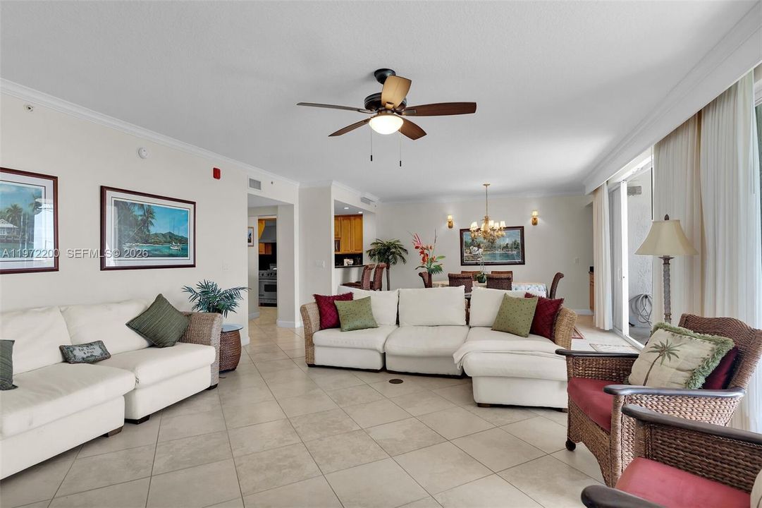 Vendido Recientemente: $1,100,000 (3 camas, 2 baños, 0 Pies cuadrados)
