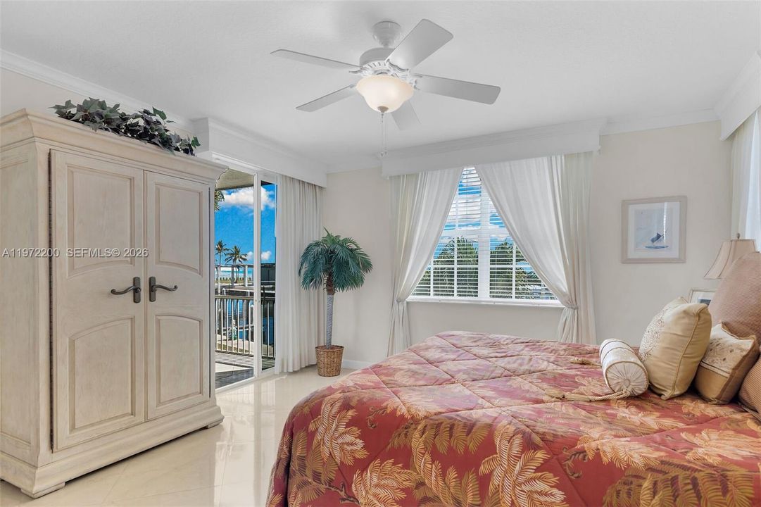 Vendido Recientemente: $1,100,000 (3 camas, 2 baños, 0 Pies cuadrados)
