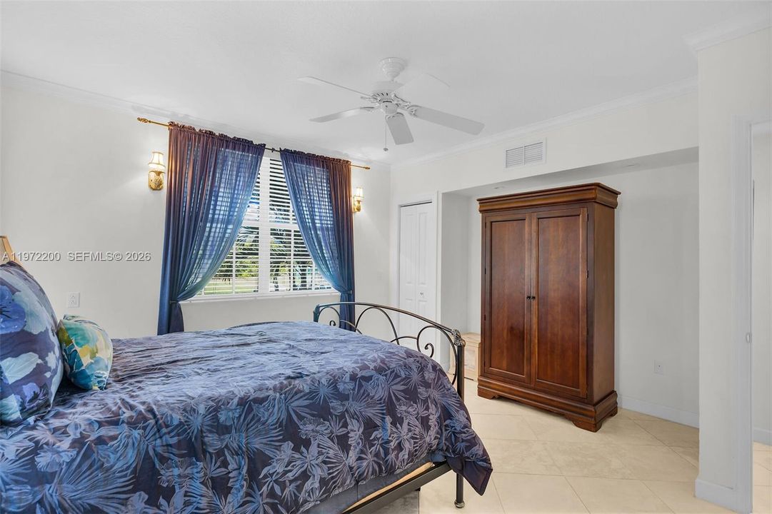 Vendido Recientemente: $1,100,000 (3 camas, 2 baños, 0 Pies cuadrados)
