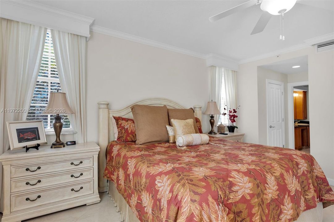 Vendido Recientemente: $1,100,000 (3 camas, 2 baños, 0 Pies cuadrados)