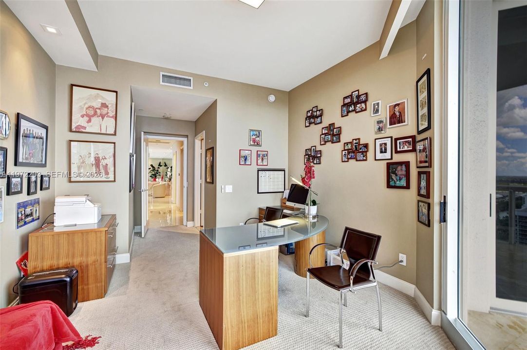 For Sale: $2,950,000 (3 beds, 3 baths, 3173 Square Feet)