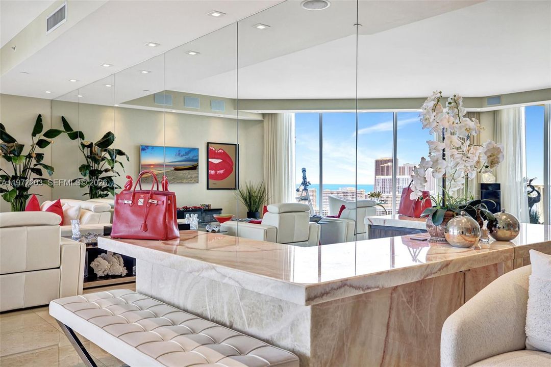 For Sale: $2,950,000 (3 beds, 3 baths, 3173 Square Feet)