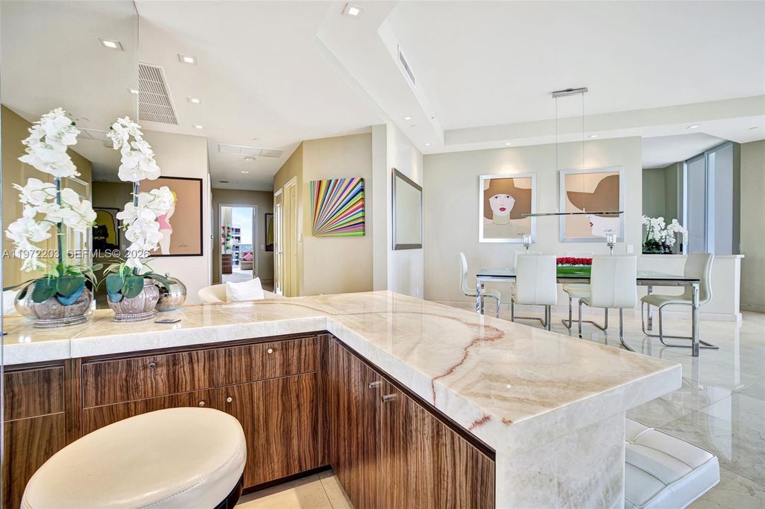 For Sale: $2,950,000 (3 beds, 3 baths, 3173 Square Feet)