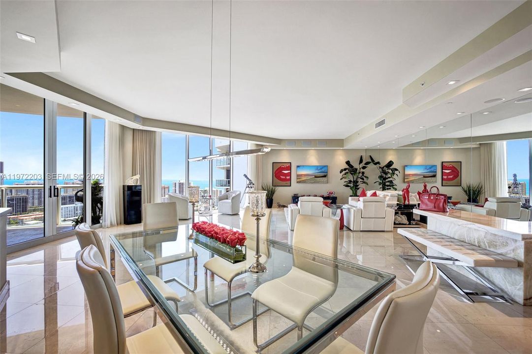 For Sale: $2,950,000 (3 beds, 3 baths, 3173 Square Feet)