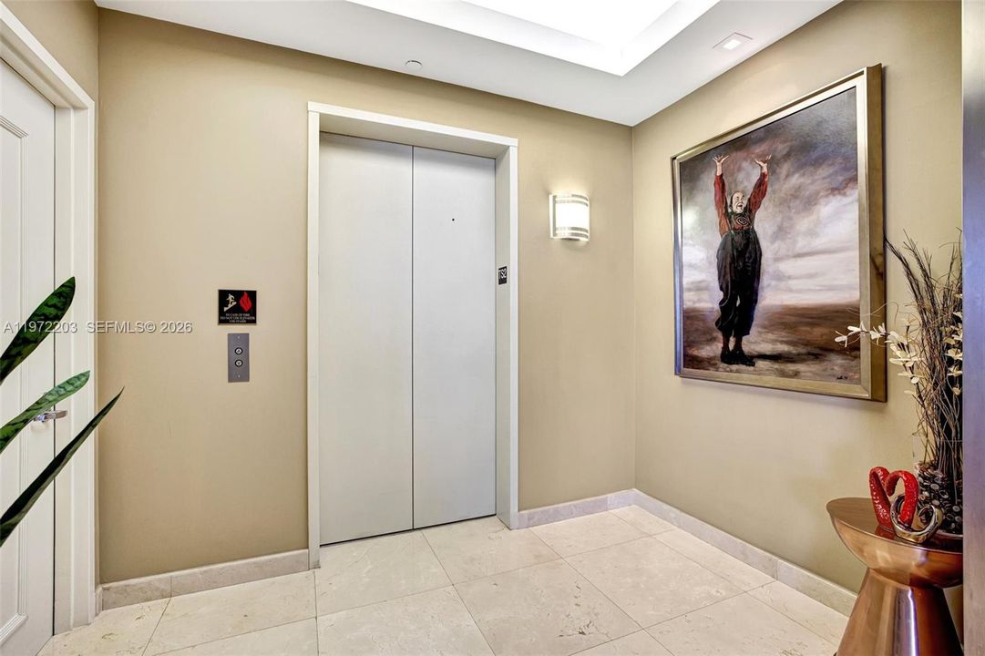 For Sale: $2,950,000 (3 beds, 3 baths, 3173 Square Feet)