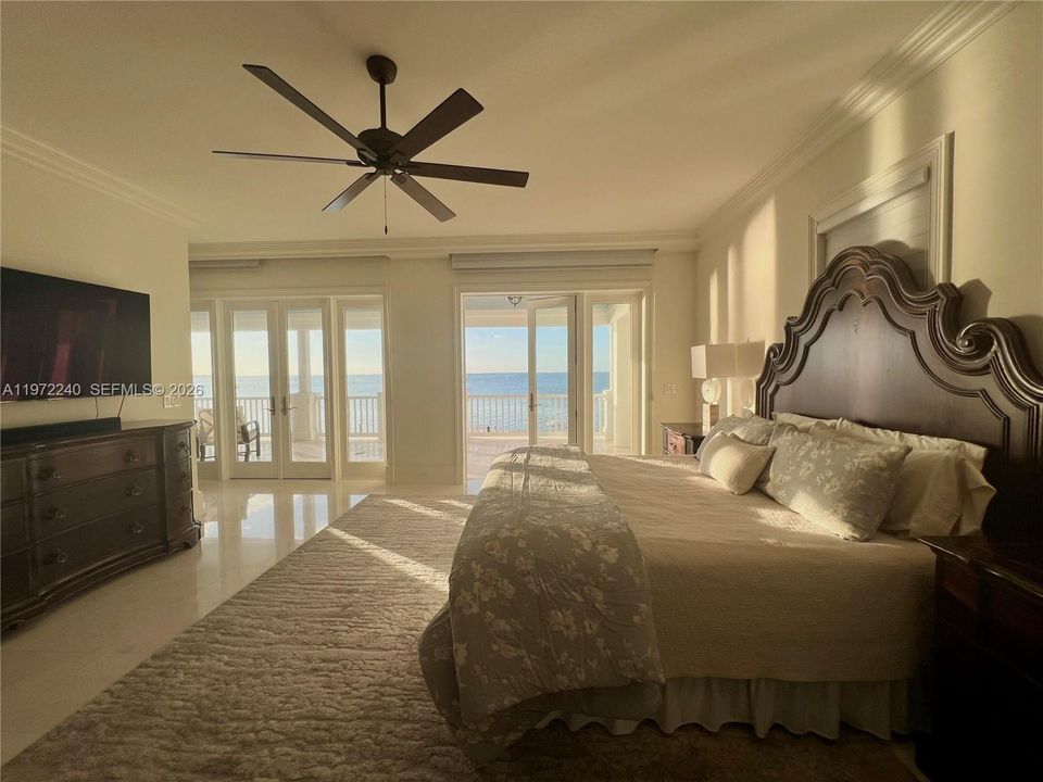 For Sale: $15,950,000 (6 beds, 7 baths, 6680 Square Feet)