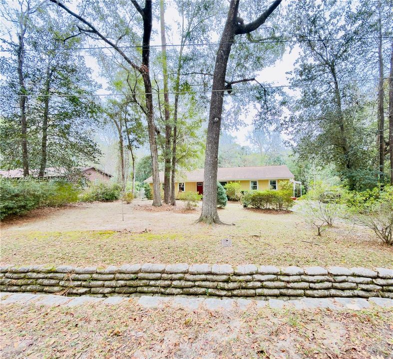 Recently Sold: $245,000 (3 beds, 2 baths, 2040 Square Feet)