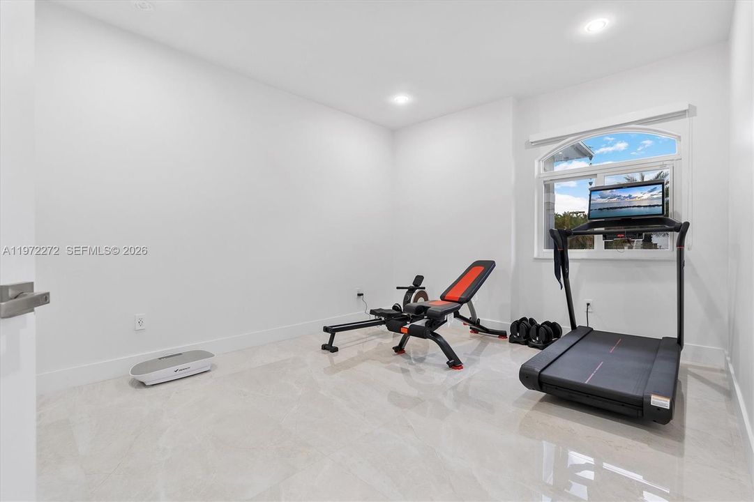En Venta: $3,000,000 (5 camas, 4 baños, 3017 Pies cuadrados)