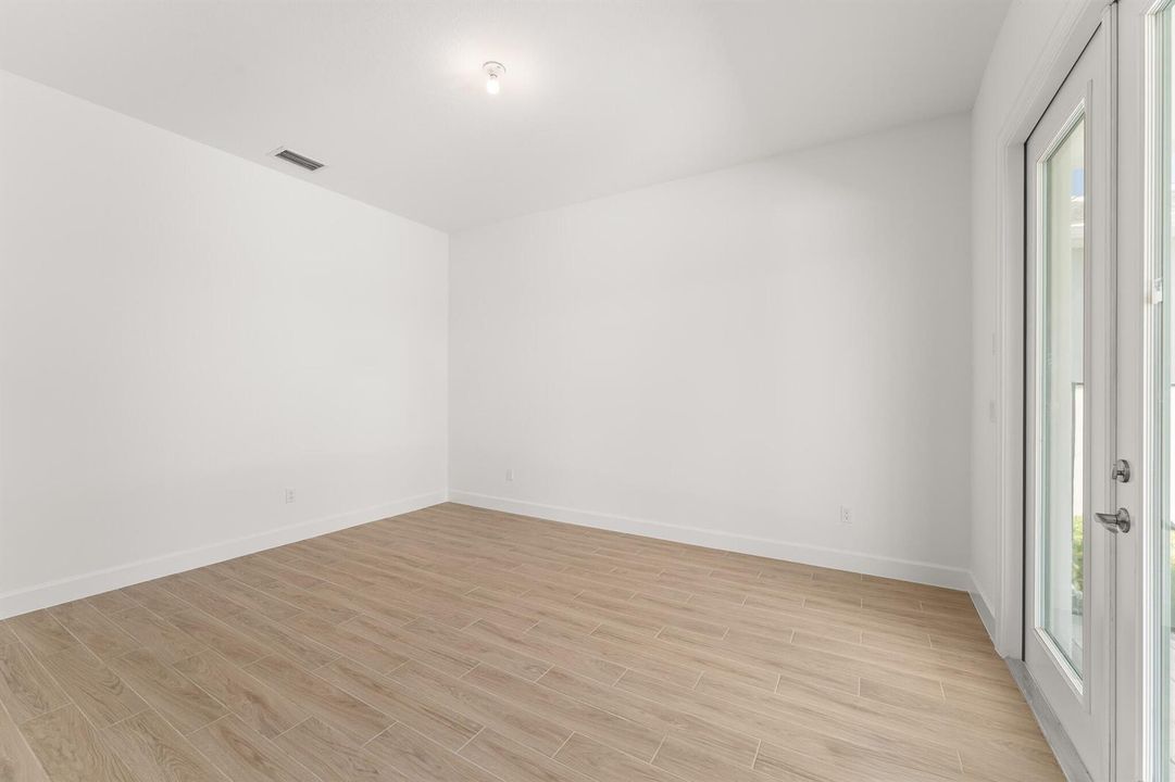 US_SEF_PALACIO_LOT 185_FLEX