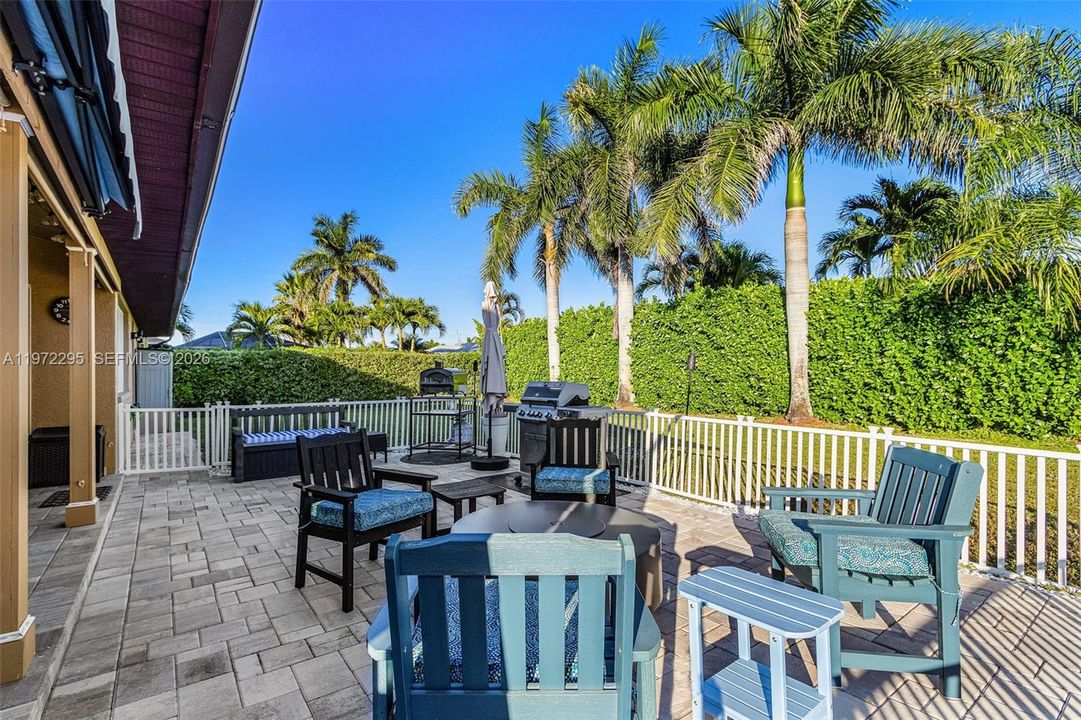 Recently Sold: $395,500 (3 beds, 2 baths, 1667 Square Feet)