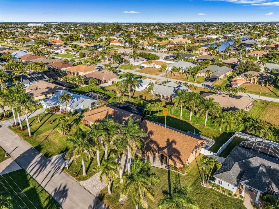Recently Sold: $395,500 (3 beds, 2 baths, 1667 Square Feet)