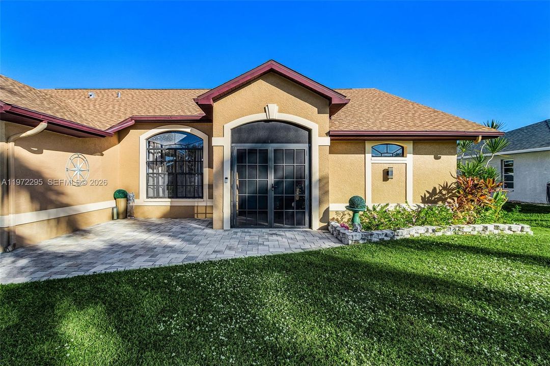 Recently Sold: $395,500 (3 beds, 2 baths, 1667 Square Feet)
