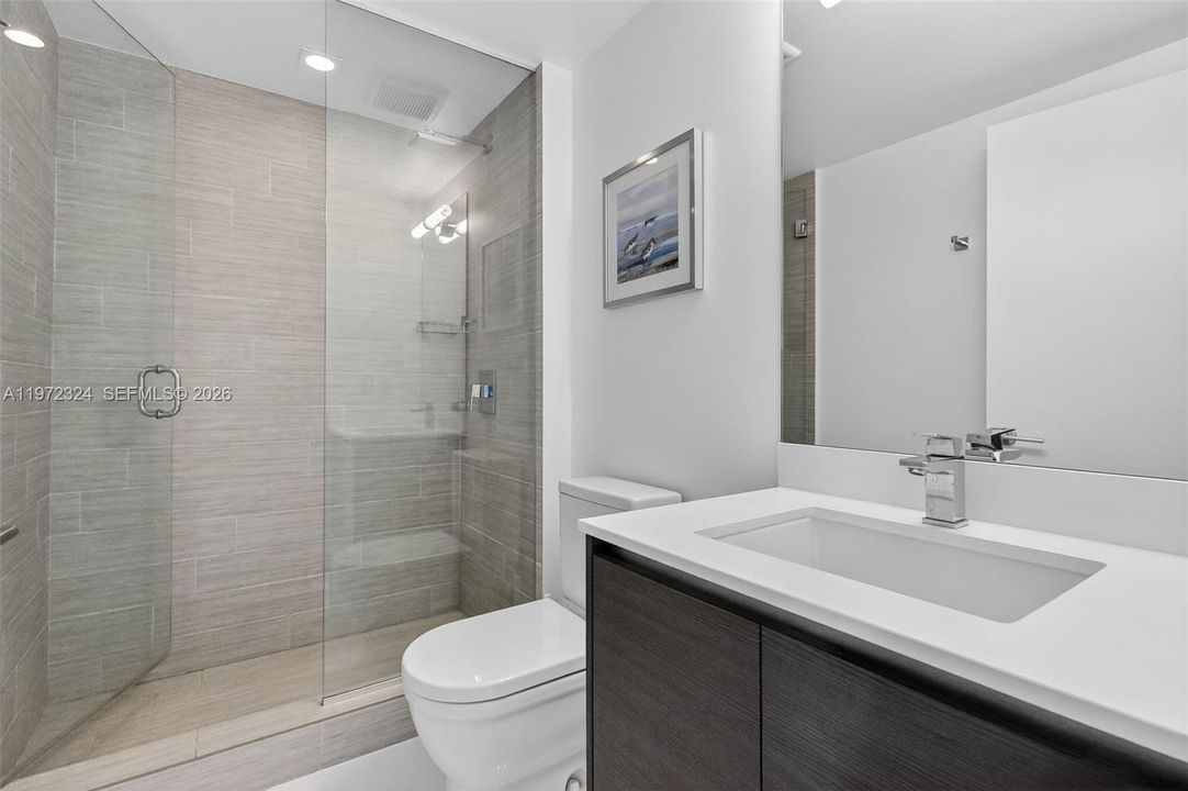 For Sale: $1,395,000 (3 beds, 3 baths, 1541 Square Feet)