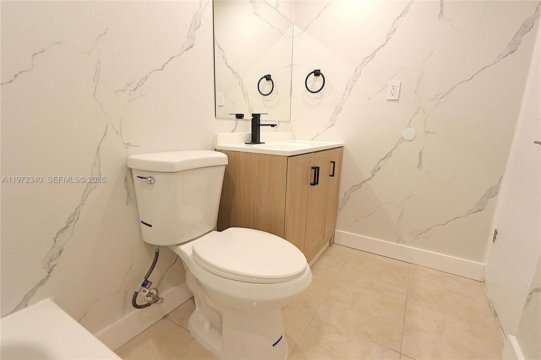 Activo con contrato: $1,900 (1 camas, 1 baños, 598 Pies cuadrados)