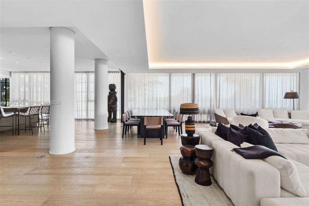 待售: $22,950,000 (4 贝兹, 4 浴室, 4798 平方英尺)