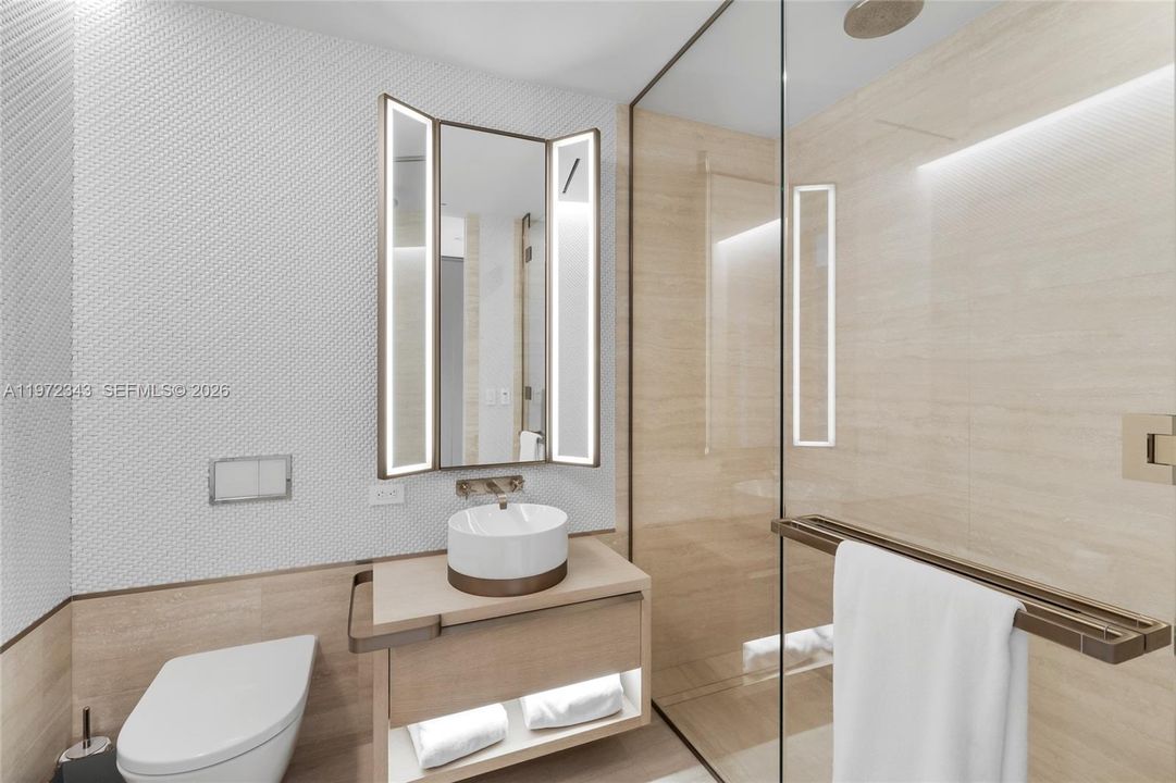 待售: $22,950,000 (4 贝兹, 4 浴室, 4798 平方英尺)