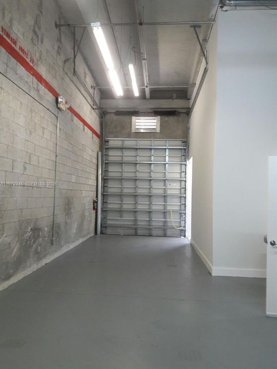 Под контрактом: $2,500 (0 спален, 0 ванн, 0 Квадратных фут)